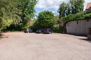 Photo 20- click for photo gallery